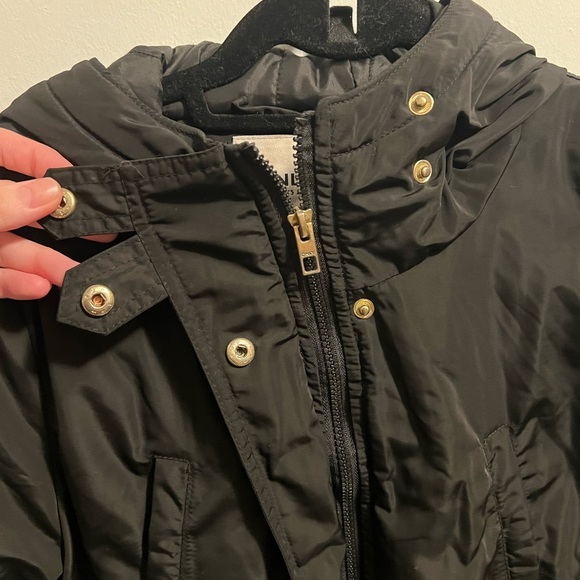 ONLY black winter jacket. Size medium - Picture 6 of 8